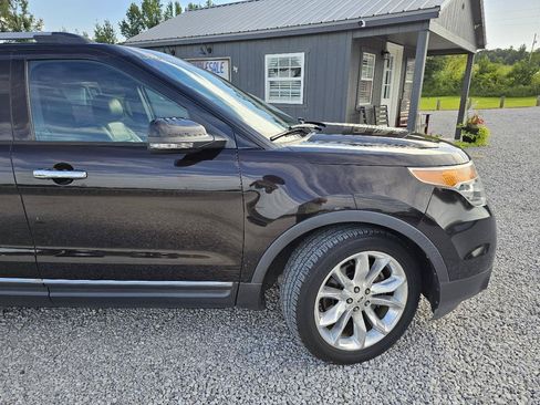 Used 2013 Ford Explorer XLT FWD image 12