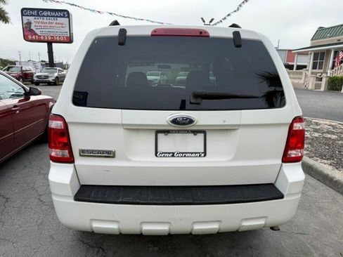 Used 2009 Ford Escape XLT image 4