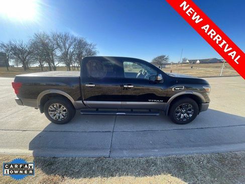 Used 2017 Nissan Titan Platinum Reserve image 2
