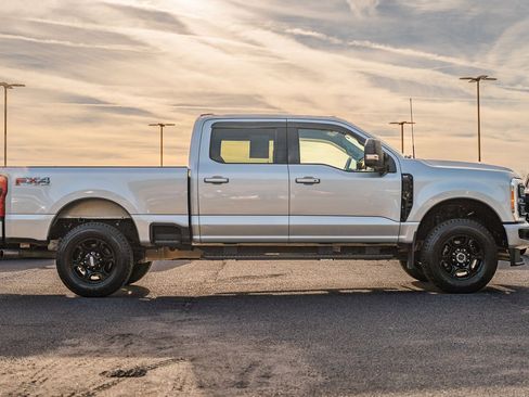 Used 2023 Ford F250 XLT w/ XLT Premium Package image 8