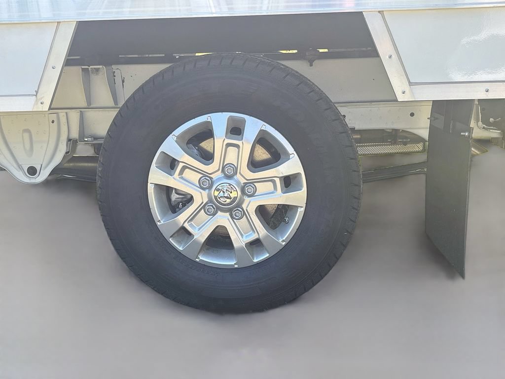 Used 2025 RAM ProMaster 3500 w/ Quick Order Package 22G SLT FWD image 16