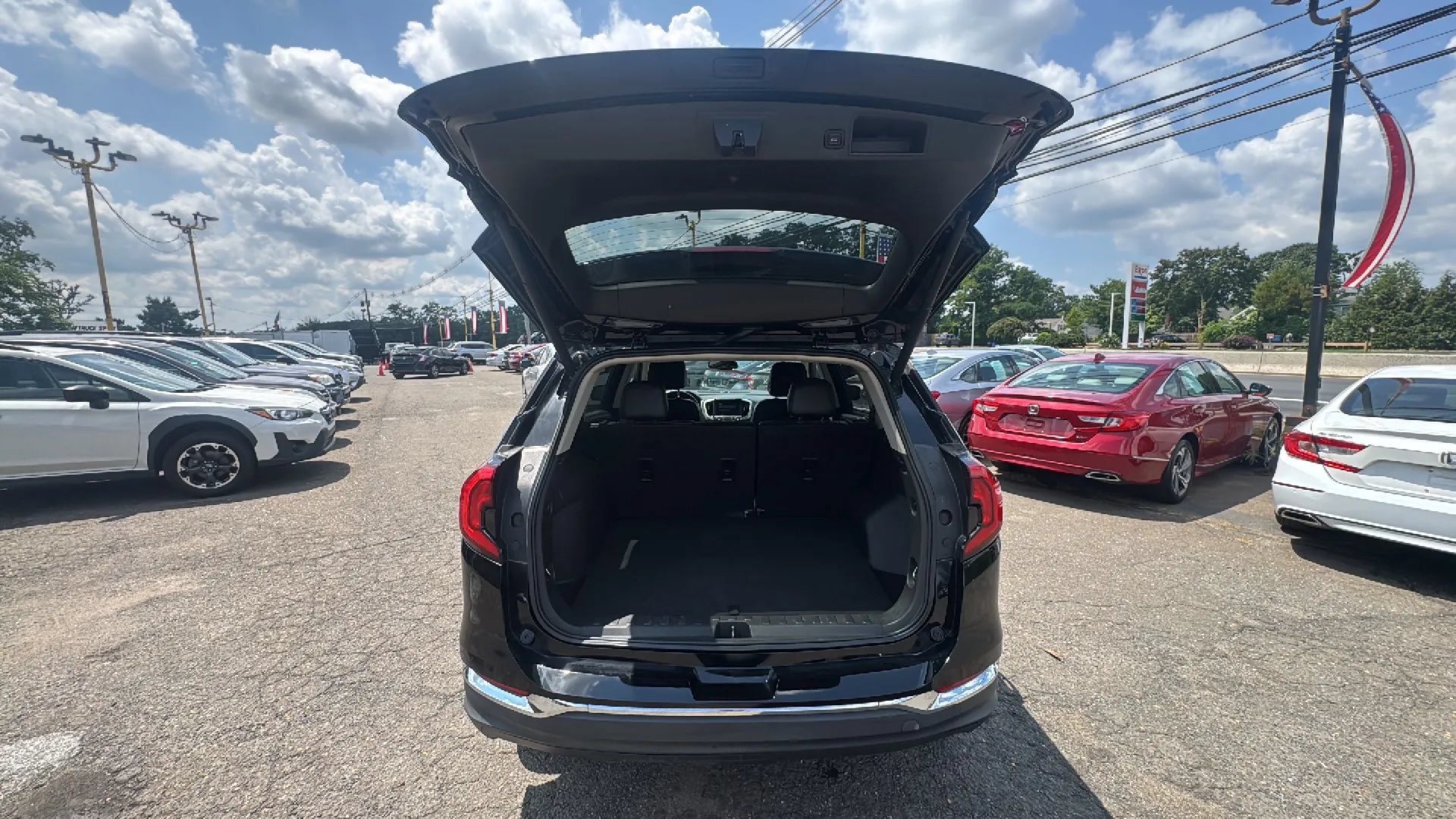 Used 2021 GMC Terrain SLT AWD/4WD image 17