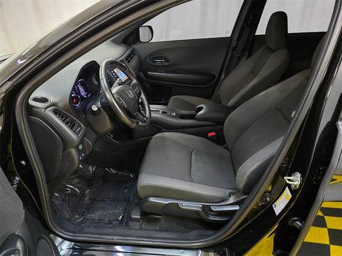 Used 2019 Honda HR-V Sport image 20