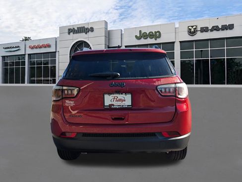 New 2026 Jeep Compass Latitude AWD/4WD image 4