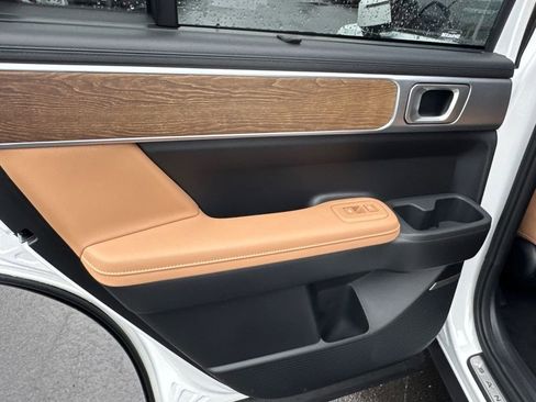 New 2026 Hyundai Santa Fe Calligraphy image 12