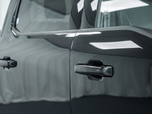 Used 2022 Ford F150 Lariat image 11