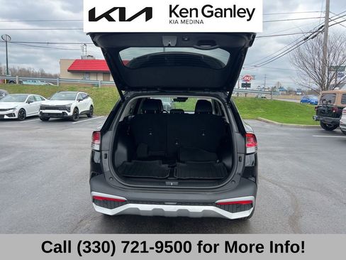 Certified 2025 Kia Sportage EX w/ Premium Package image 51