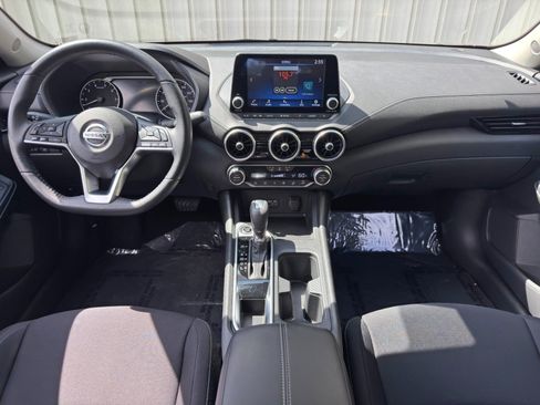 Used 2023 Nissan Sentra SV w/ All-Weather Package FWD image 11
