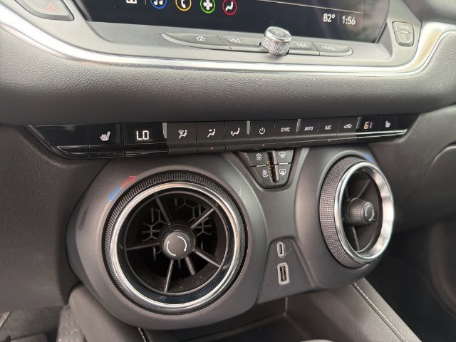 Certified 2024 Chevrolet Blazer LT FWD image 30
