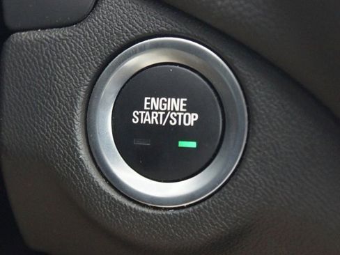 Used 2024 Chevrolet Equinox LT w/ LPO, Floor Liner Package image 8