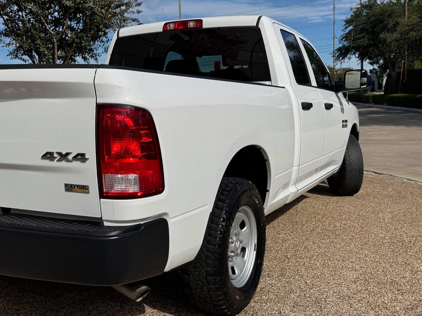 Used 2017 RAM 1500 Tradesman w/ Popular Equipment Group AWD/4WD image 4