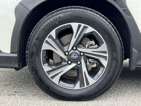 Used 2024 Subaru Crosstrek 2.0i Premium AWD/4WD image 6