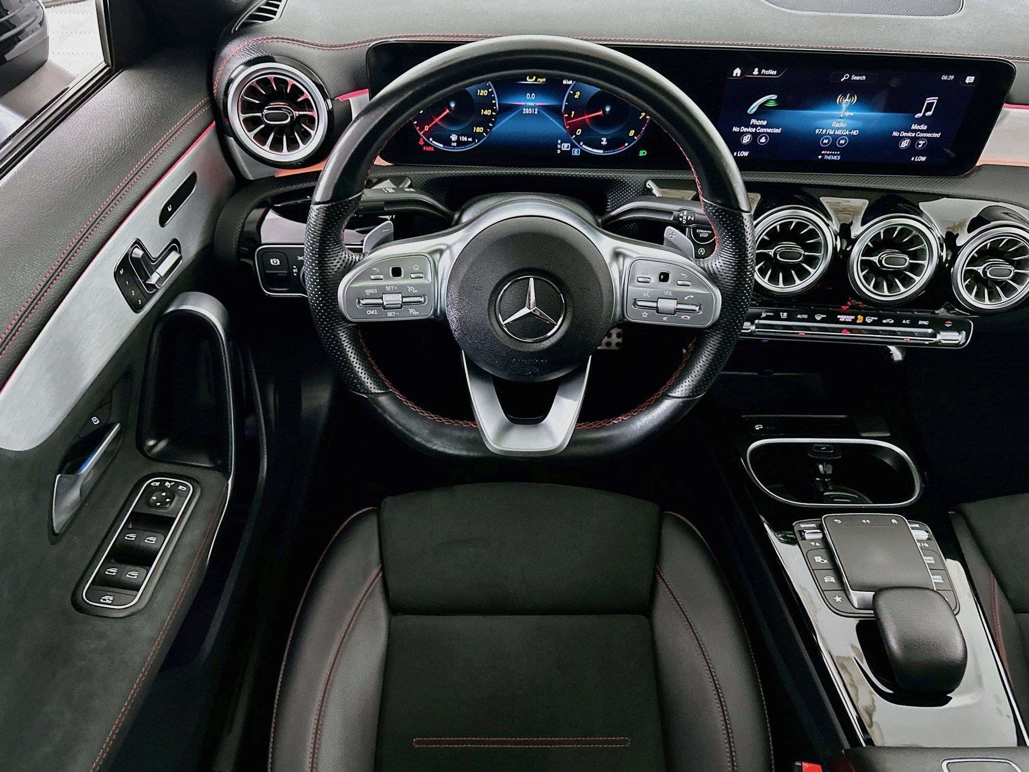 Used 2023 Mercedes-Benz CLA 250 4MATIC image 21