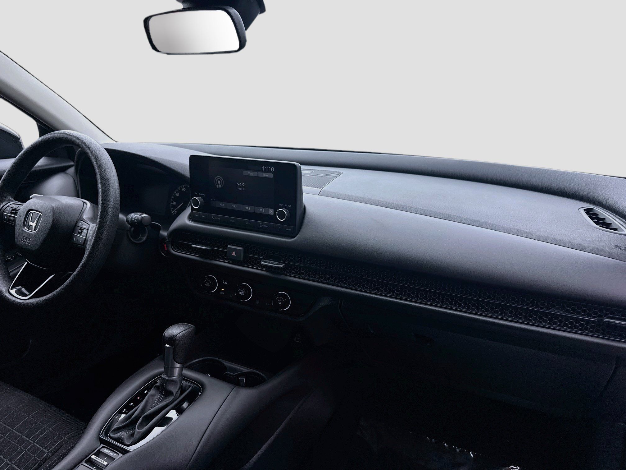 Certified 2025 Honda HR-V LX image 31