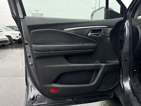 Used 2021 Honda Pilot EX-L image 12