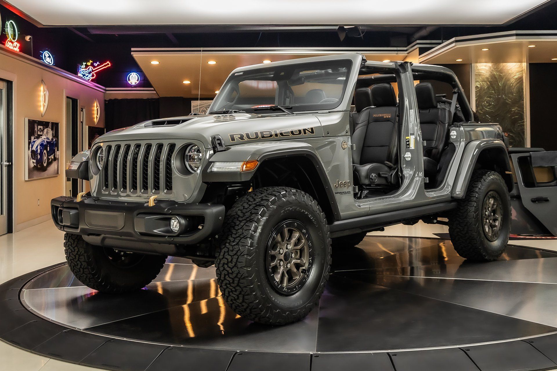 Used 2021 Jeep Wrangler Unlimited Rubicon w/ Trailer Tow Package AWD/4WD image 4