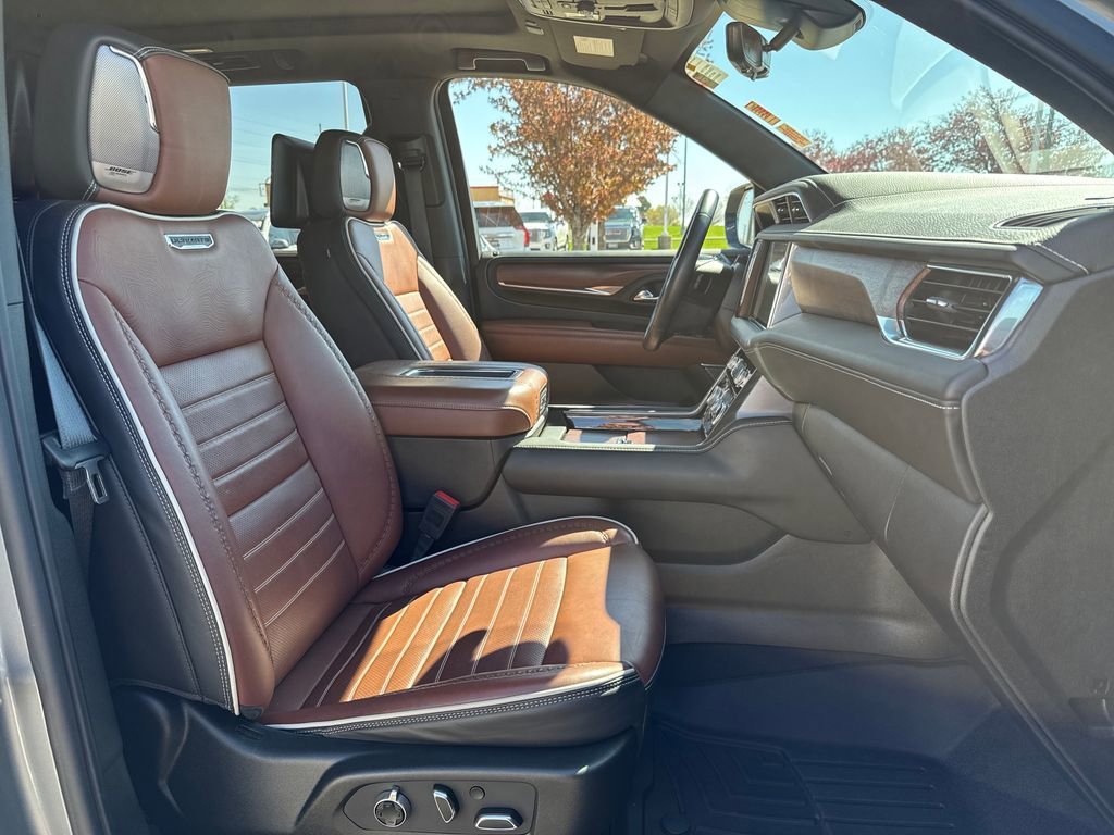 Certified 2024 GMC Yukon Denali Ultimate AWD/4WD image 46