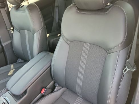 Used 2026 MAZDA CX-50 AWD 2.5 S w/ Preferred Pkg image 8