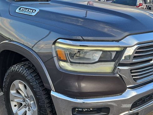 Used 2022 RAM 1500 Laramie AWD/4WD image 10