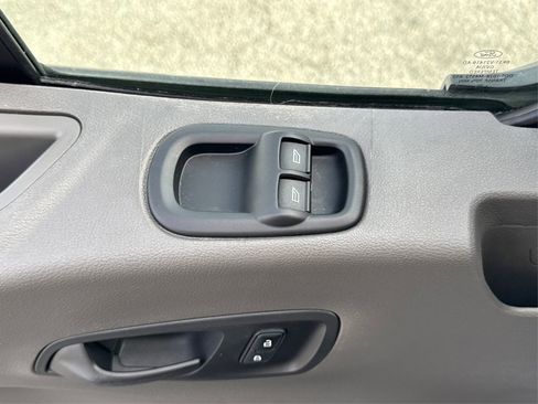 Used 2020 Ford Transit 350 XL image 35