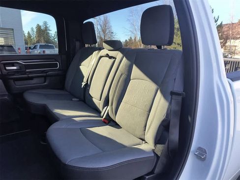 Used 2024 RAM 2500 Big Horn image 21