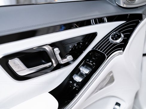 Used 2023 Mercedes-Benz Maybach S 680 Mercedes-Maybach S 680 4M image 23