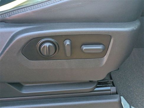 Certified 2022 Chevrolet Silverado 3500 High Country w/ Snow Plow Prep/Camper Package image 78