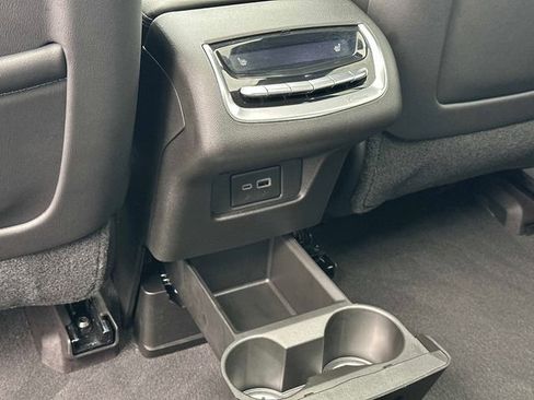 Certified 2024 Cadillac XT6 Premium Luxury w/ Technology Package image 18