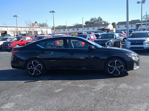 Used 2024 Nissan Altima 2.5 SR image 5