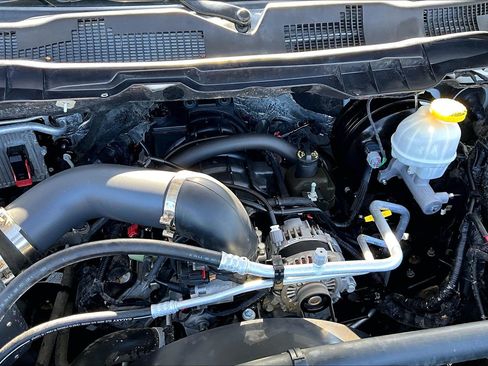 Used 2019 RAM 1500 Big Horn AWD/4WD image 32