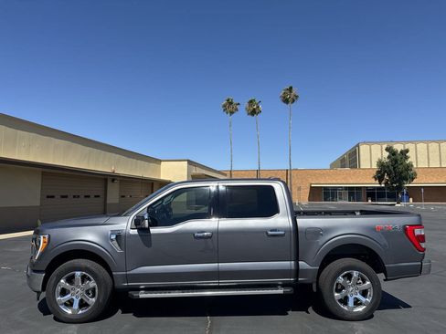 Used 2023 Ford F150 Lariat w/ Max Trailer Tow Package AWD/4WD image 4