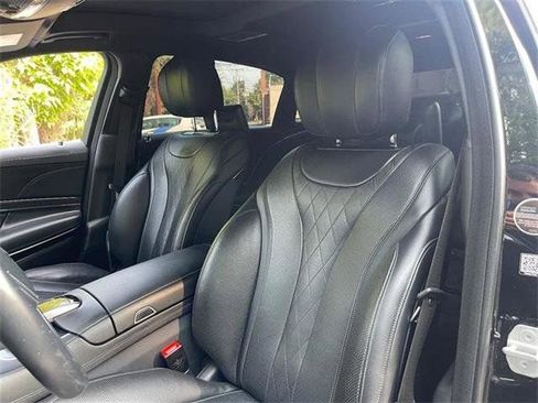 Used 2017 Mercedes-Benz Maybach S 550 4MATIC image 24