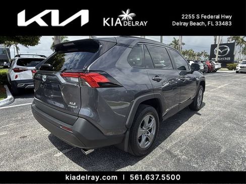 Used 2024 Toyota RAV4 XLE w/ Convenience Package image 3