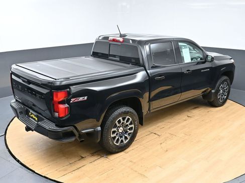 Used 2023 Chevrolet Colorado Z71 w/ Z71 Convenience Package 2 AWD/4WD image 45