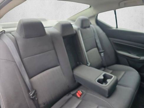 Used 2024 Nissan Altima 2.5 SV FWD image 22