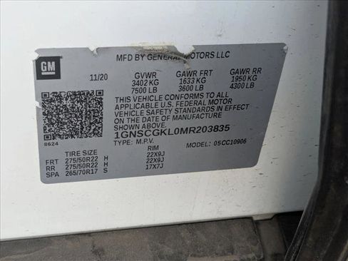 Used 2021 Chevrolet Suburban High Country w/ Premium Package image 14