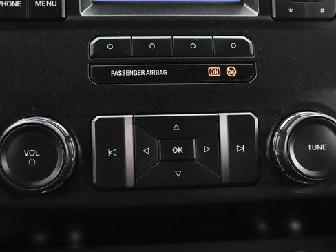 Used 2019 Ford F350 XLT image 30