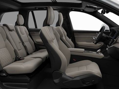 New 2026 Volvo XC90 B6 Plus w/ Protection Package Premier AWD/4WD image 12