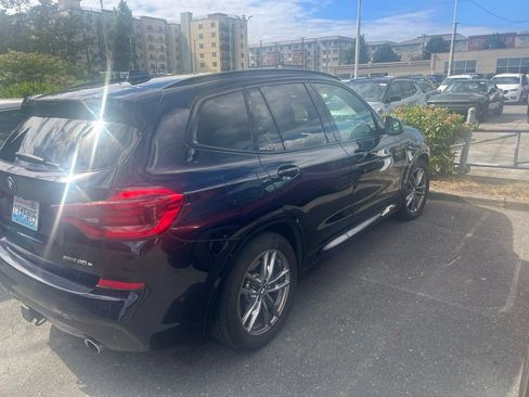 Used 2021 BMW X3 xDrive30e w/ M Sport Package AWD/4WD image 9
