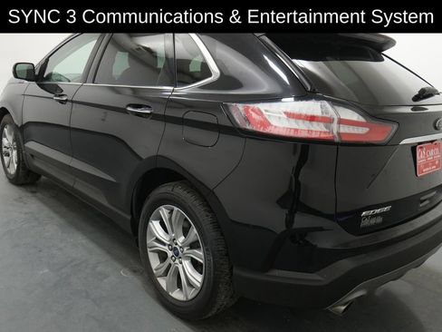Used 2019 Ford Edge Titanium w/ Cold Weather Package AWD/4WD image 6