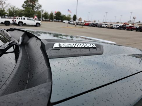 Certified 2026 Chevrolet Silverado 2500 LT w/ Safety Package image 9