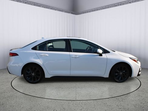 Certified 2023 Toyota Corolla XSE image 8