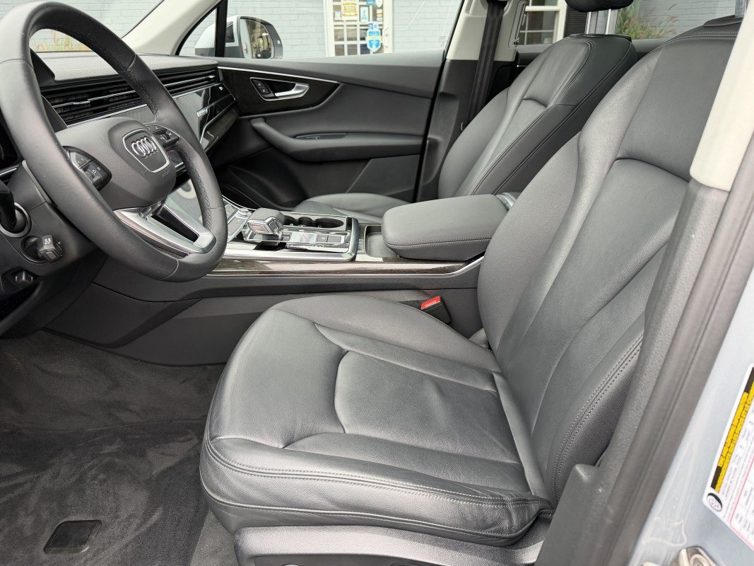 Used 2023 Audi Q7 2.0T Premium w/ Convenience Package AWD/4WD image 15