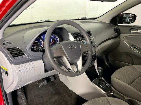 Used 2017 Hyundai Accent SE image 18