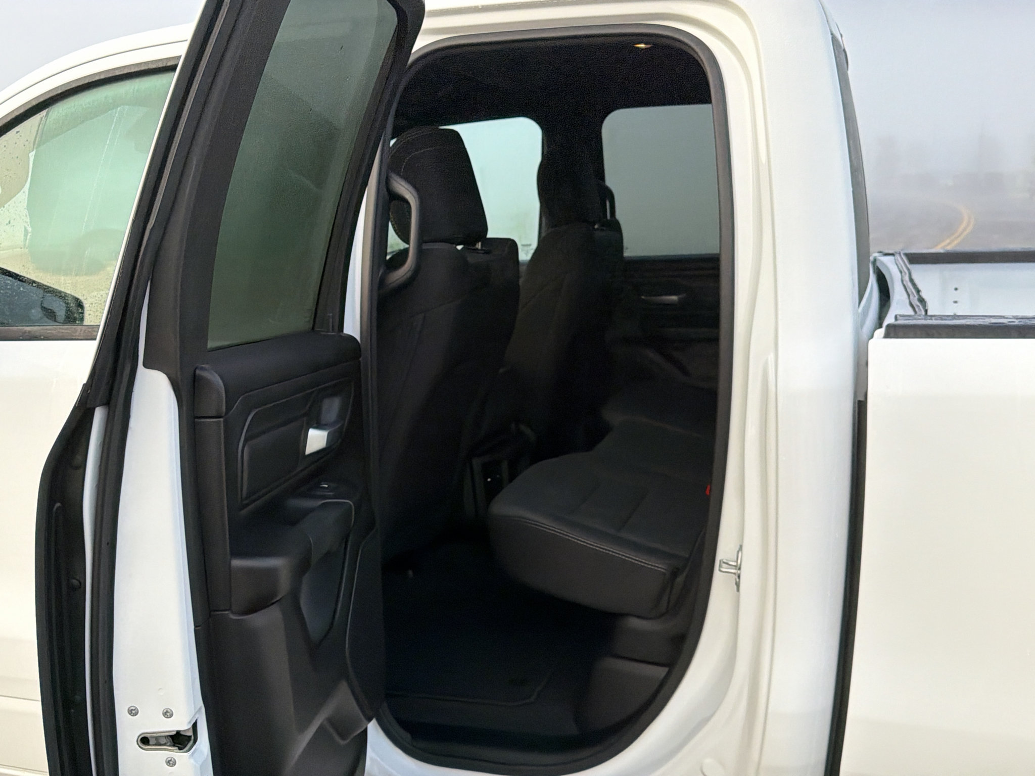 Used 2023 RAM 1500 Tradesman AWD/4WD image 31