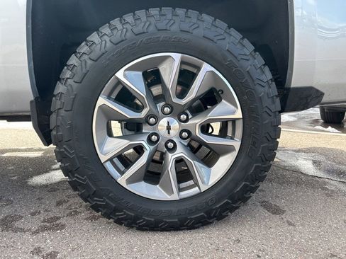 Used 2017 Chevrolet Silverado 1500 LT w/ All Star Edition image 26