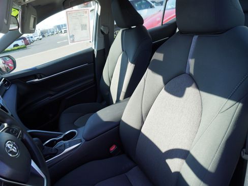 Used 2024 Toyota Camry LE image 47