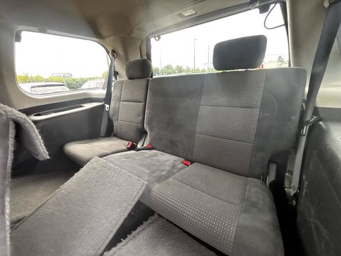 Used 2012 Nissan Armada SV AWD/4WD image 17