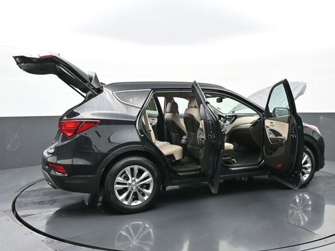 Used 2018 Hyundai Santa Fe Sport 2.0T FWD image 34