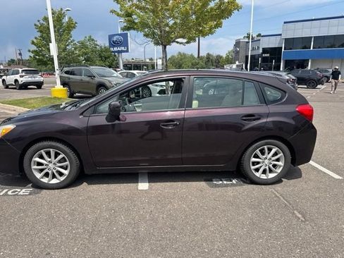 Used 2013 Subaru Impreza 2.0i Premium w/ Popular Pkg 1 AWD/4WD image 12